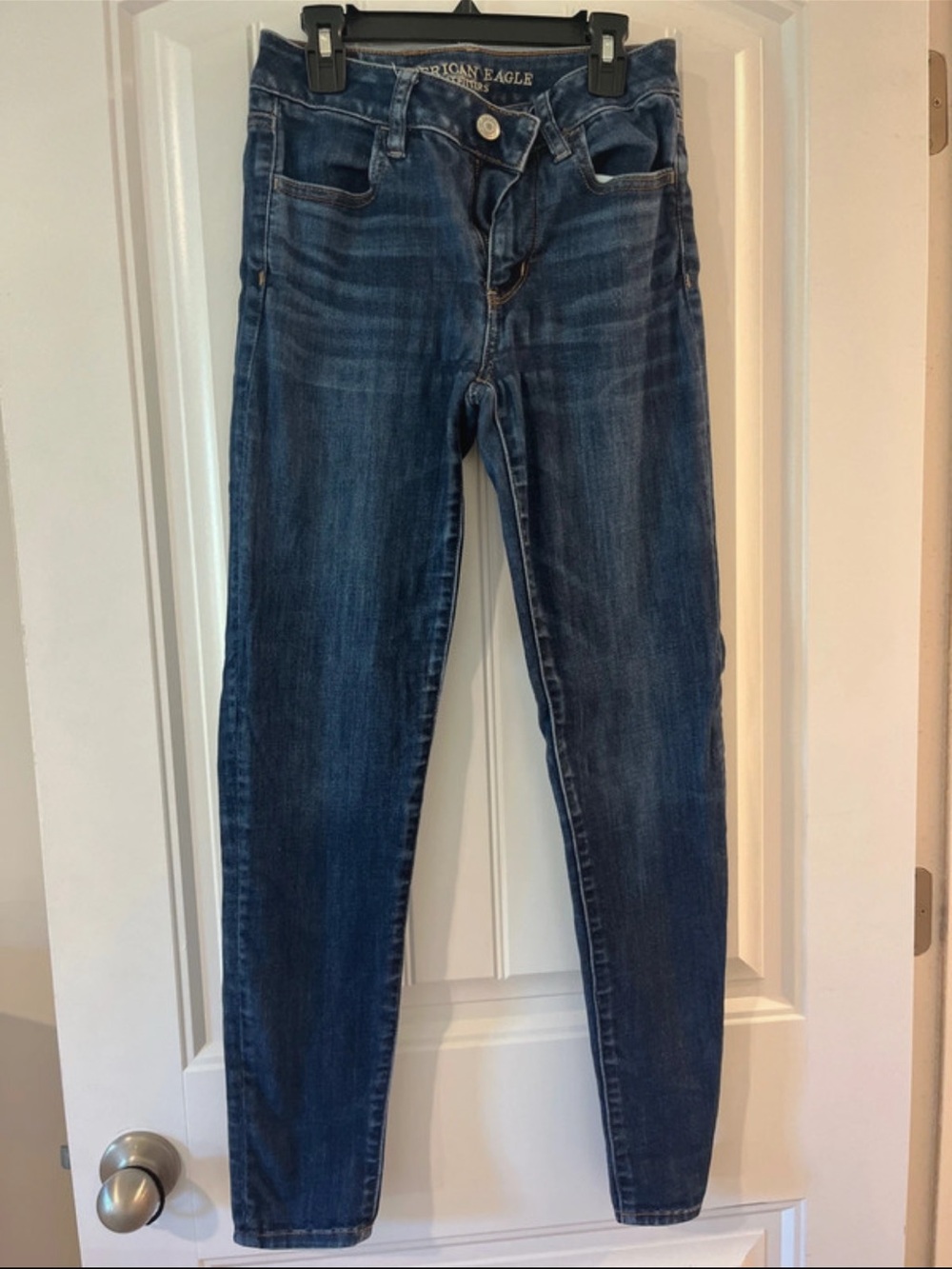American Eagle Outfitters Women's Medium Dark Blue Skinny Jeans